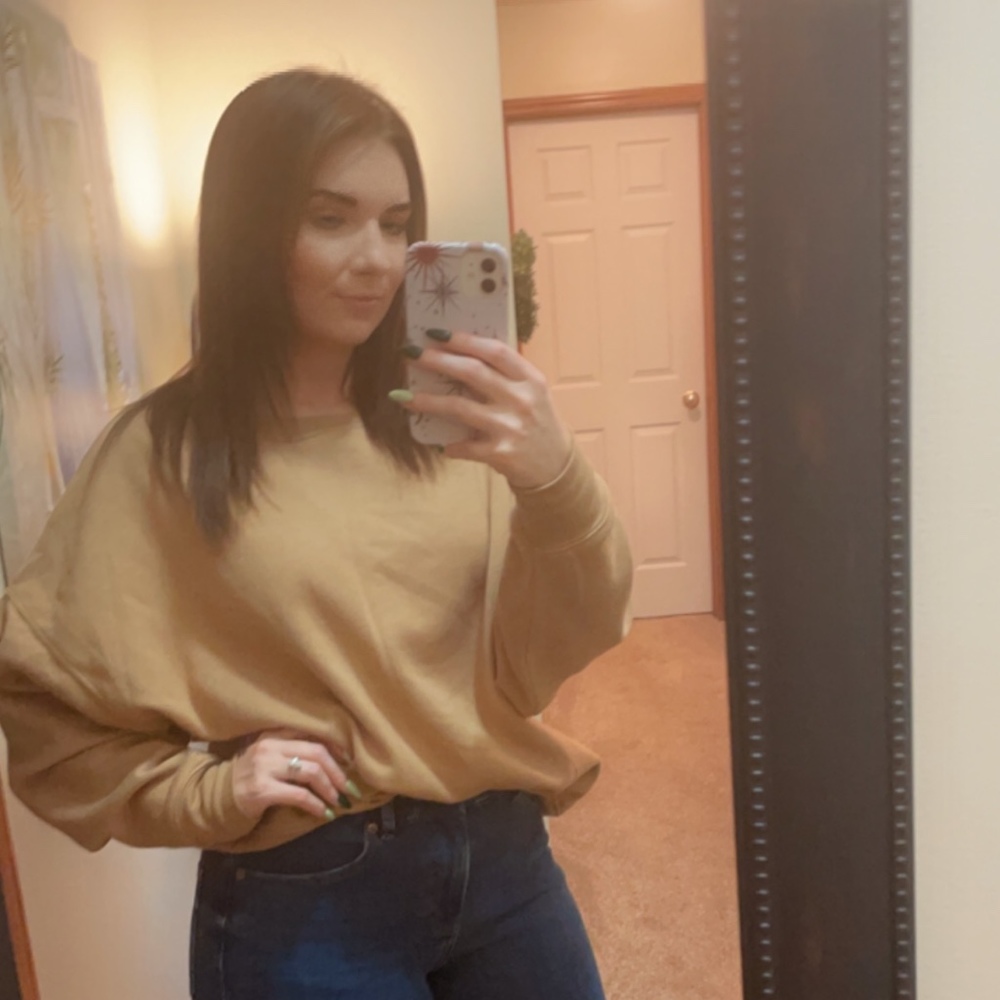 Meet your Posher, Kayla